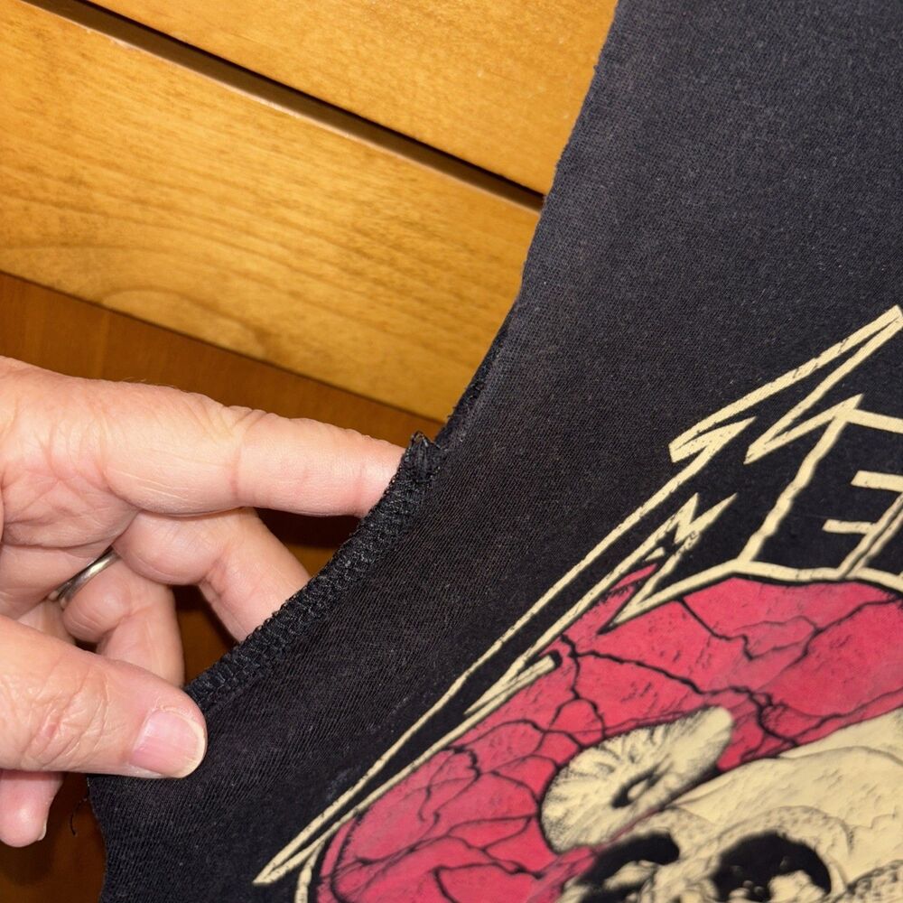 Tultex Metallica T Shirt Skull Graphic Design Heavy Metal Band Tee S Cotton - Picture 5 of 9